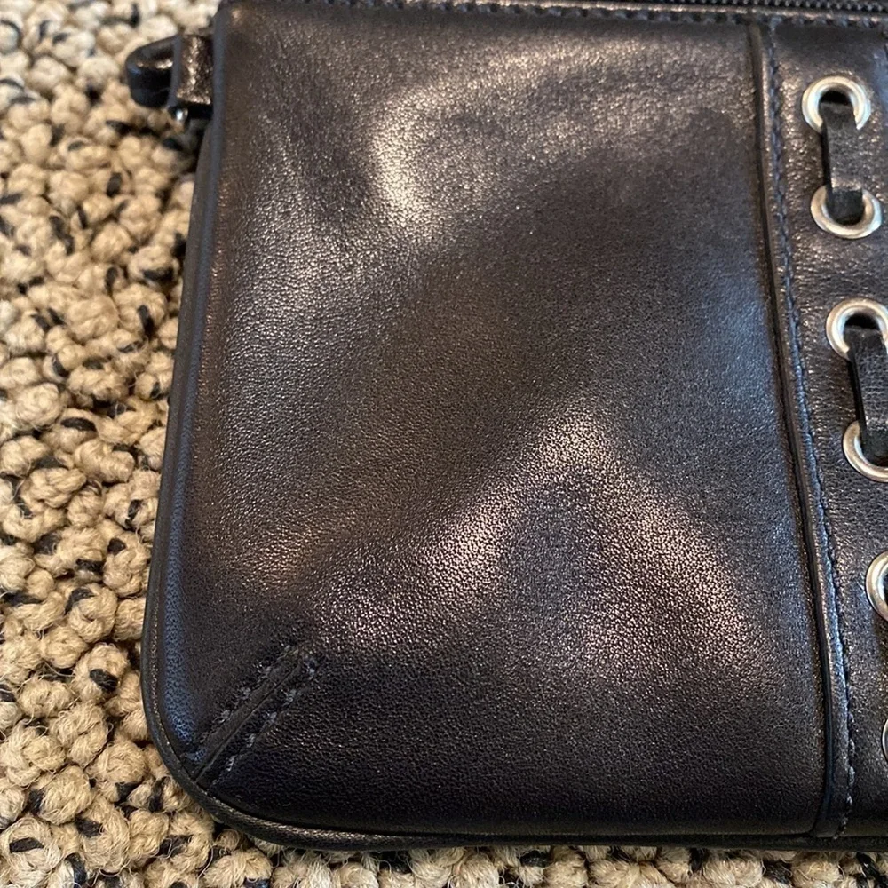 Coach Wristlet Black in EUC